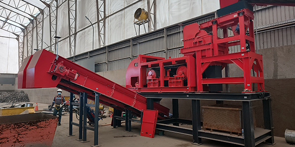 廢金屬高效回收處理設(shè)備——廢鋼邊角料錘式撕碎機(jī)