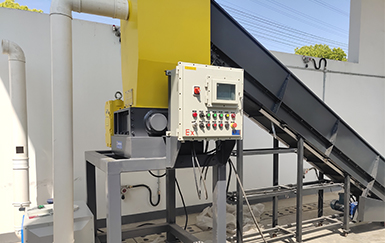 電子垃圾破碎機(jī)