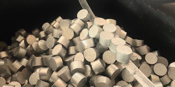 鋁屑壓餅機型號有哪些？鋁屑壓餅機參數(shù)性能分析