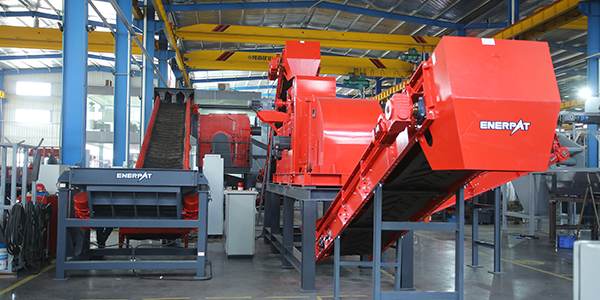 廢舊油桶撕碎機，大產(chǎn)量機油桶減容減量