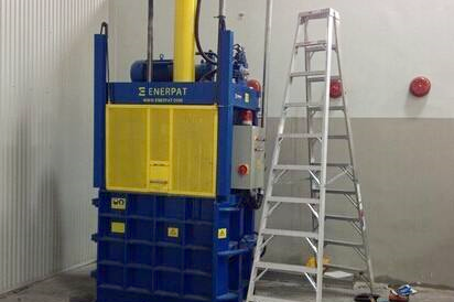 上海某船舶公司定制船用壓縮機(jī)案例