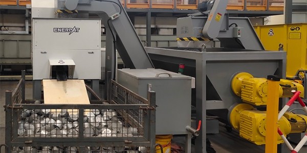 想要鋁屑壓塊機(jī)故障少 日常操作規(guī)程要遵守！