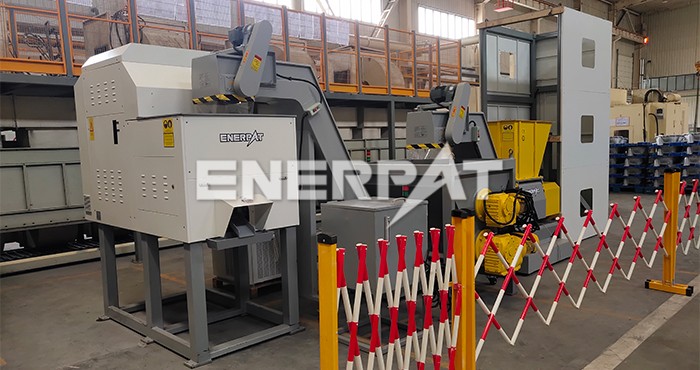 機(jī)床鐵屑?jí)簤K機(jī)