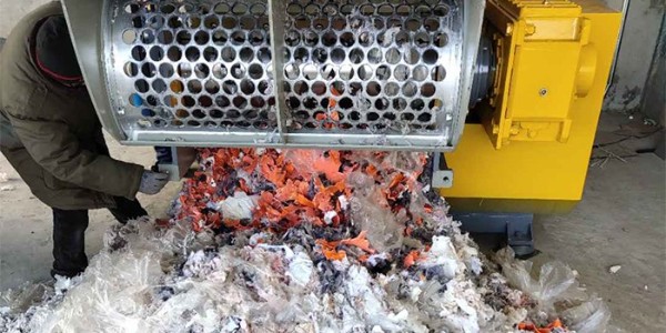 廢舊噸包袋回收處理設備 恩派特噸包袋撕碎機
