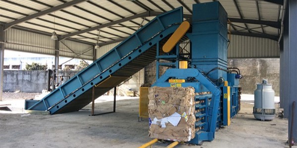 廢紙打包機哪家好？廢紙打包機廠家選擇分析