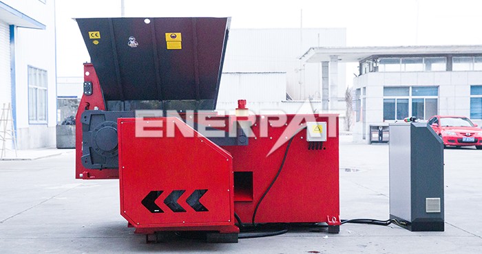 塑料撕碎機(jī)