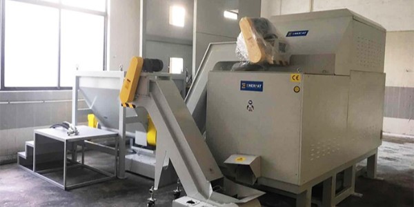 切屑壓塊機油溫過高有哪些原因？怎么解決？