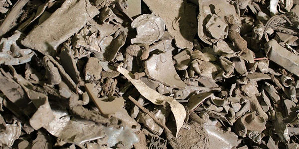 大型廢金屬高效回收設(shè)備——廢鋁錘式破碎機