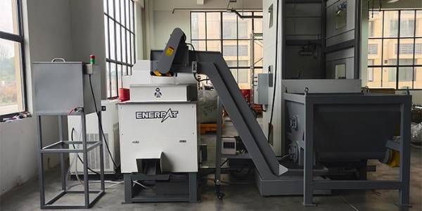 恩派特鋁銷壓塊機的工作原理和操作注意事項